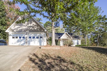 87 Oconnor Dr Dallas, GA 30157